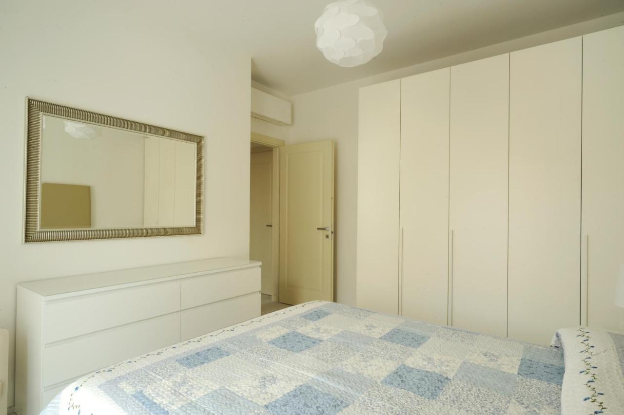 Casa Vacanze Medit Аласио Екстериор снимка