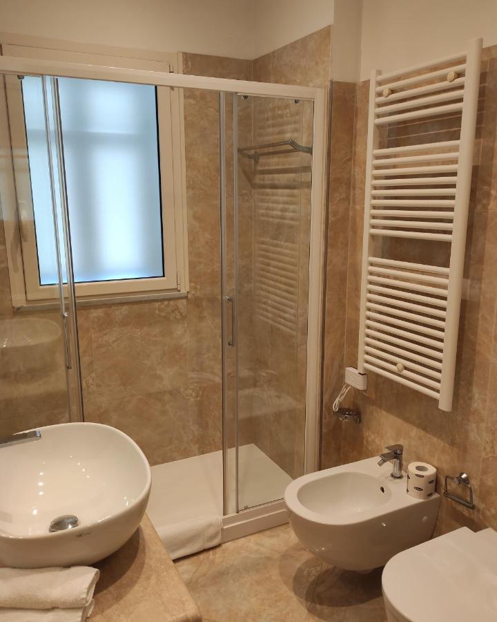 Casa Vacanze Medit Аласио Екстериор снимка
